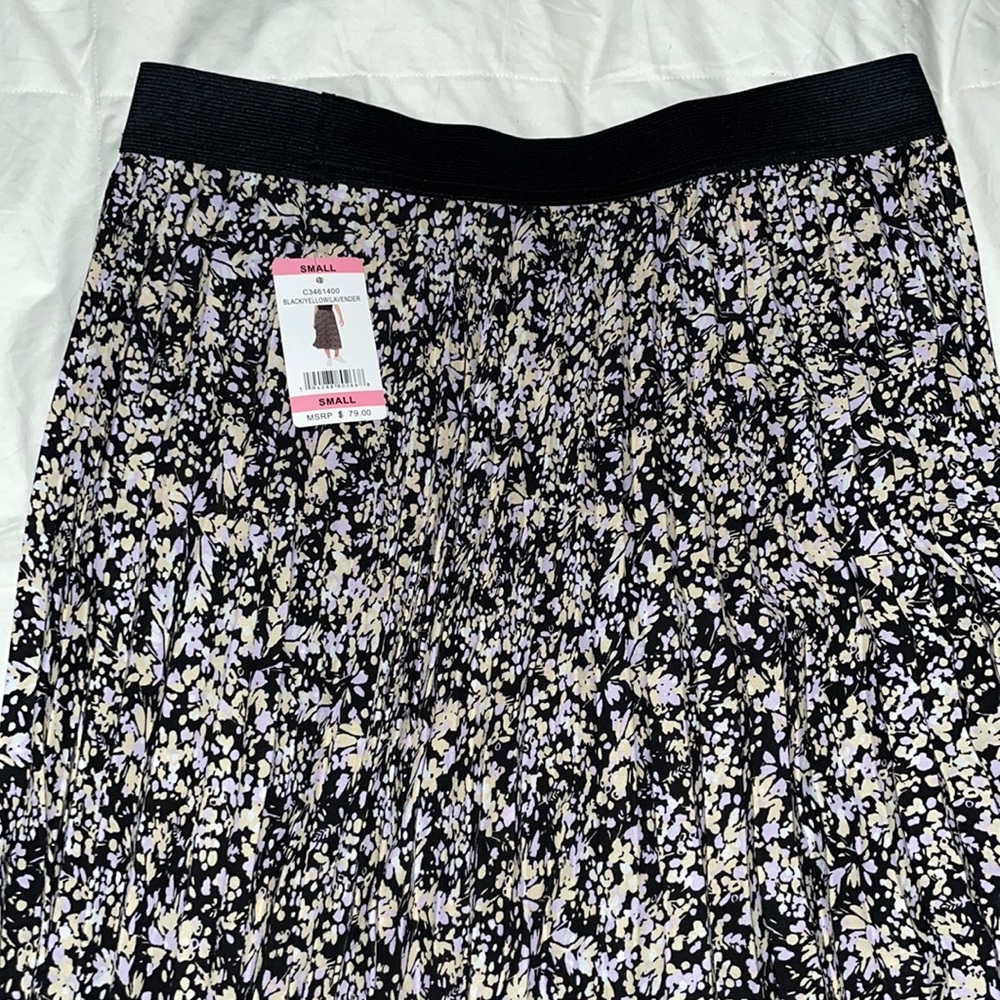 Vince Camuto Midi Skirt - Picture 3 of 4